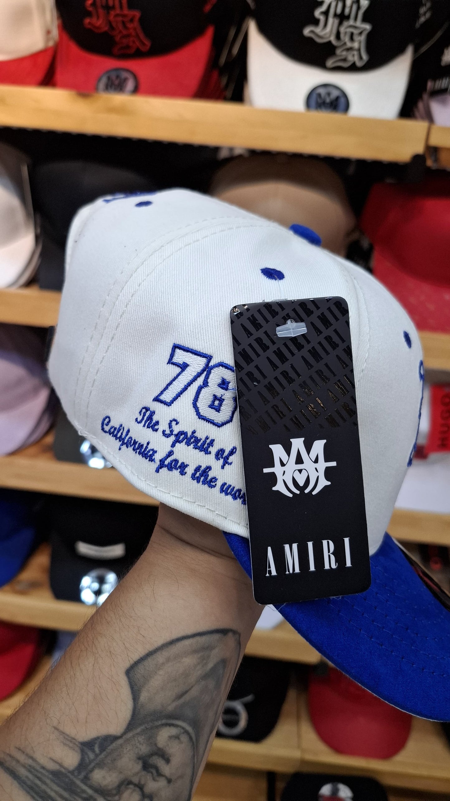 GORRA AMIRI