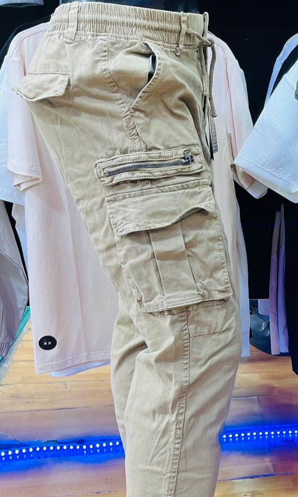PANTALON JOGGER CARGO EN DRIL